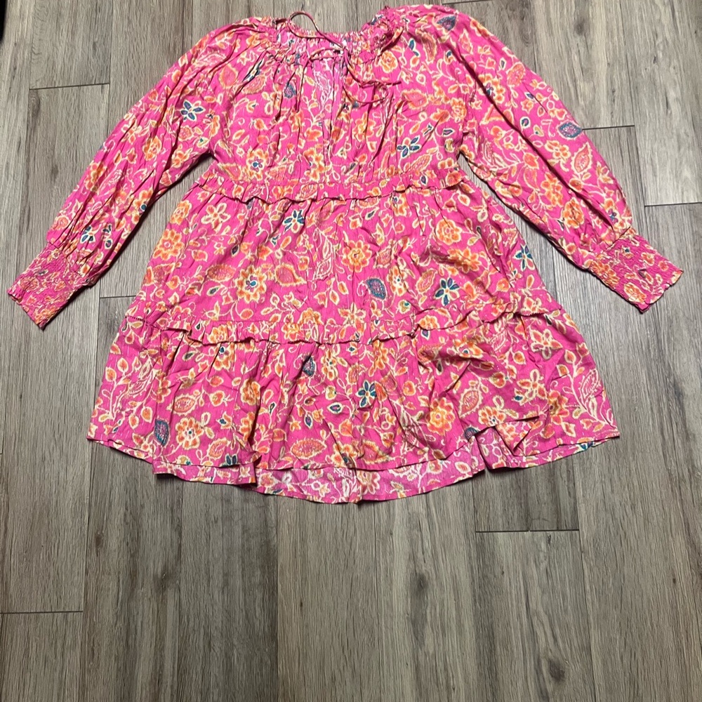 House of Harlow 1960 Pink Floral dress with Ruffled Tiers